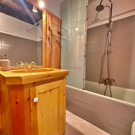 D2, Bordes D'arinsal, Duplex Rustico Con Chimenea, , Zona Vallnord * Arinsal